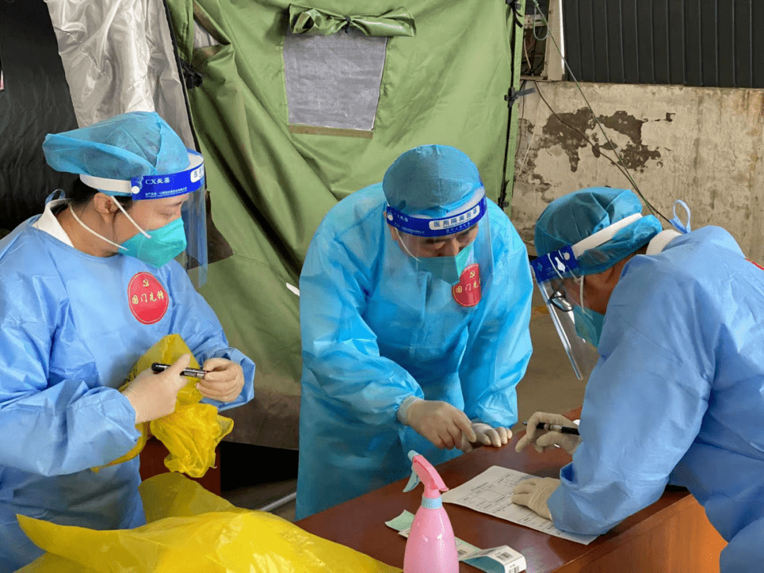 关于成都蓉城内部会议纪要流出:集结日迎来里程碑,意甲使命明确,医务组通报恢复的信息 关于成都蓉城内部会议纪要流出:集结日迎来里程碑,意甲使命明确,医务组通报恢复的信息